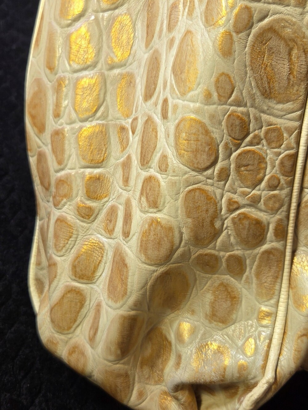 Brahmin "Elisa"  Croc-Embossed Leather Shoulder Bag with Gold Hardware GUC - Picture 7 of 15